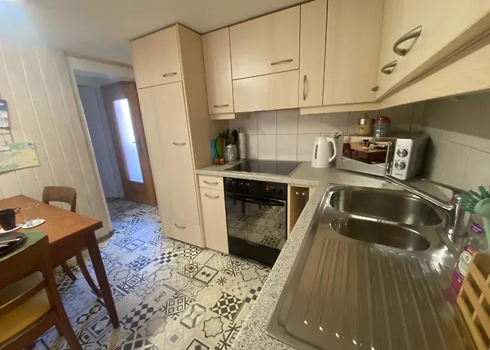 Cosy In Heritage Protected Swiss Apartment Interlaken