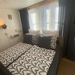 شقة Cosy In Heritage Protected Swiss