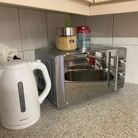 Cosy In Heritage Protected Swiss Apartment *